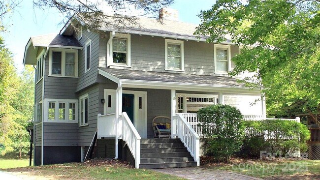 Primary Photo - 10 Coleman Ave