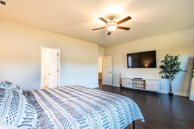 Building Photo - 16308 Trestle St