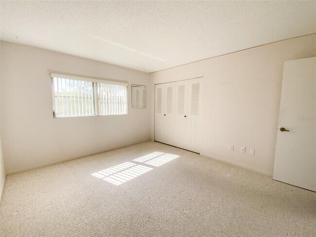 Building Photo - 1370 Heather Ridge Blvd