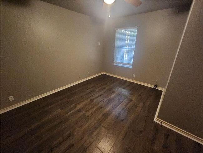 Building Photo - 2714 Whitis Ave