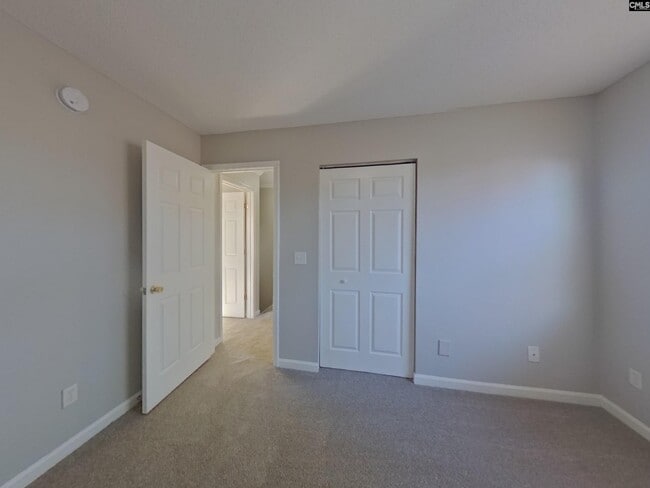 Building Photo - 7 Barnley Ct