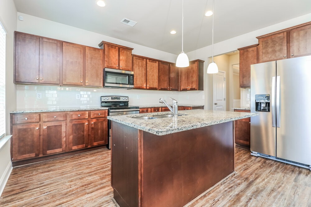 Building Photo - 267 Faron Dr