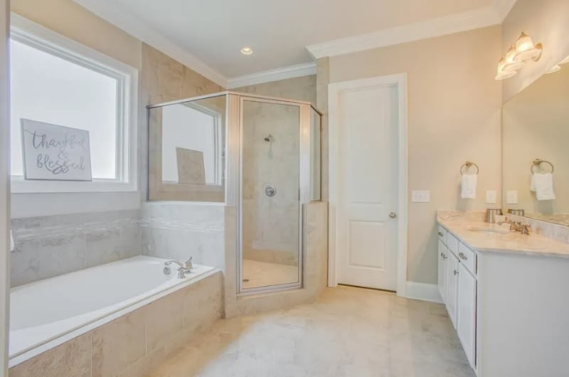 Building Photo - 147 Hobbs Dr