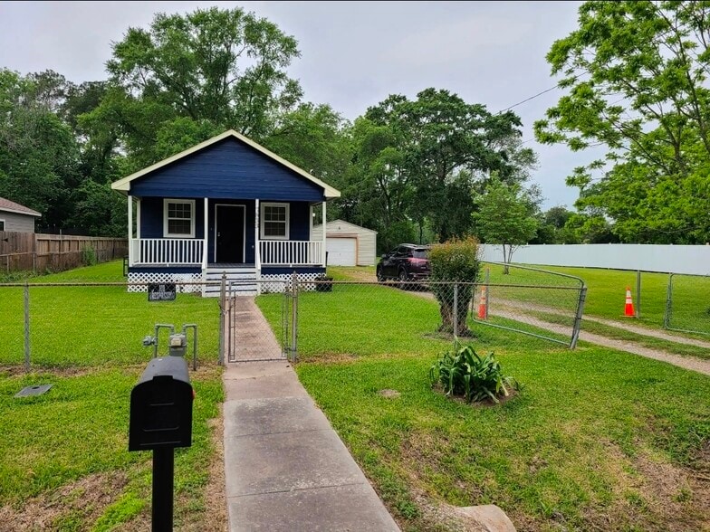 Building Photo - 7833 Wileyvale Rd