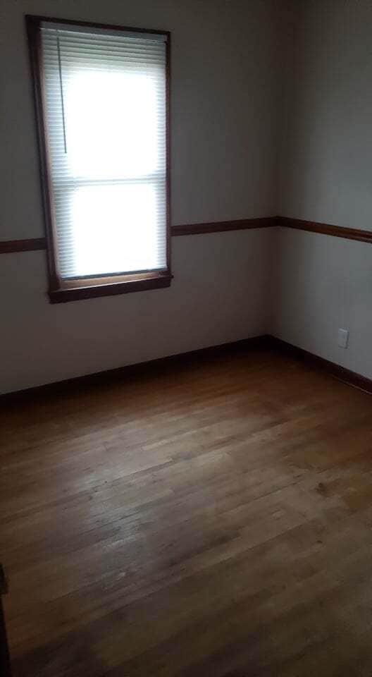 Building Photo - 406 2nd St