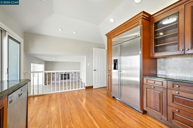 Building Photo - 267 Duperu Dr