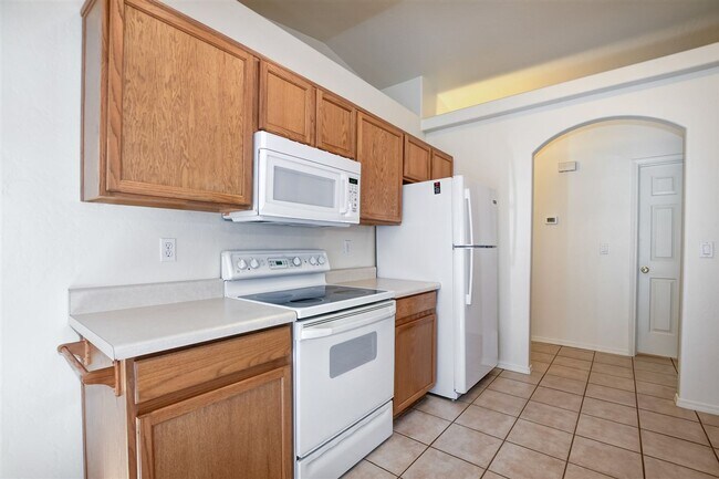 Building Photo - 4261 N Tonopah Dr