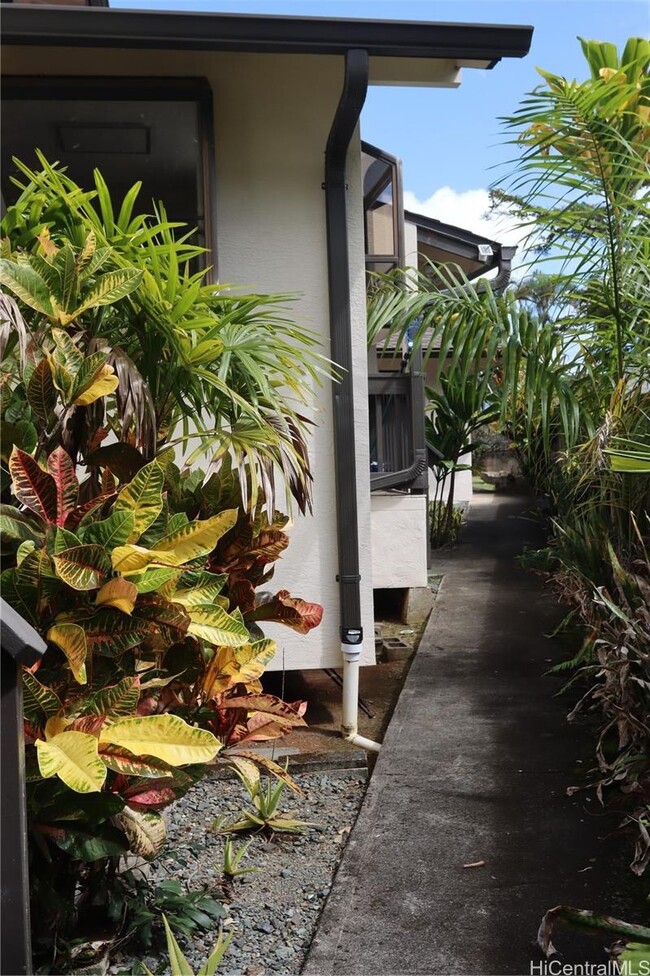 Building Photo - 47-495-495 Hui Aeko Pl