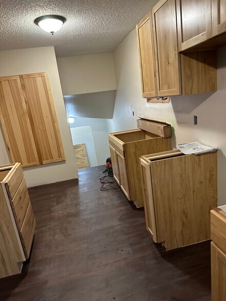 Building Photo - 1134 Birchmont Dr NE