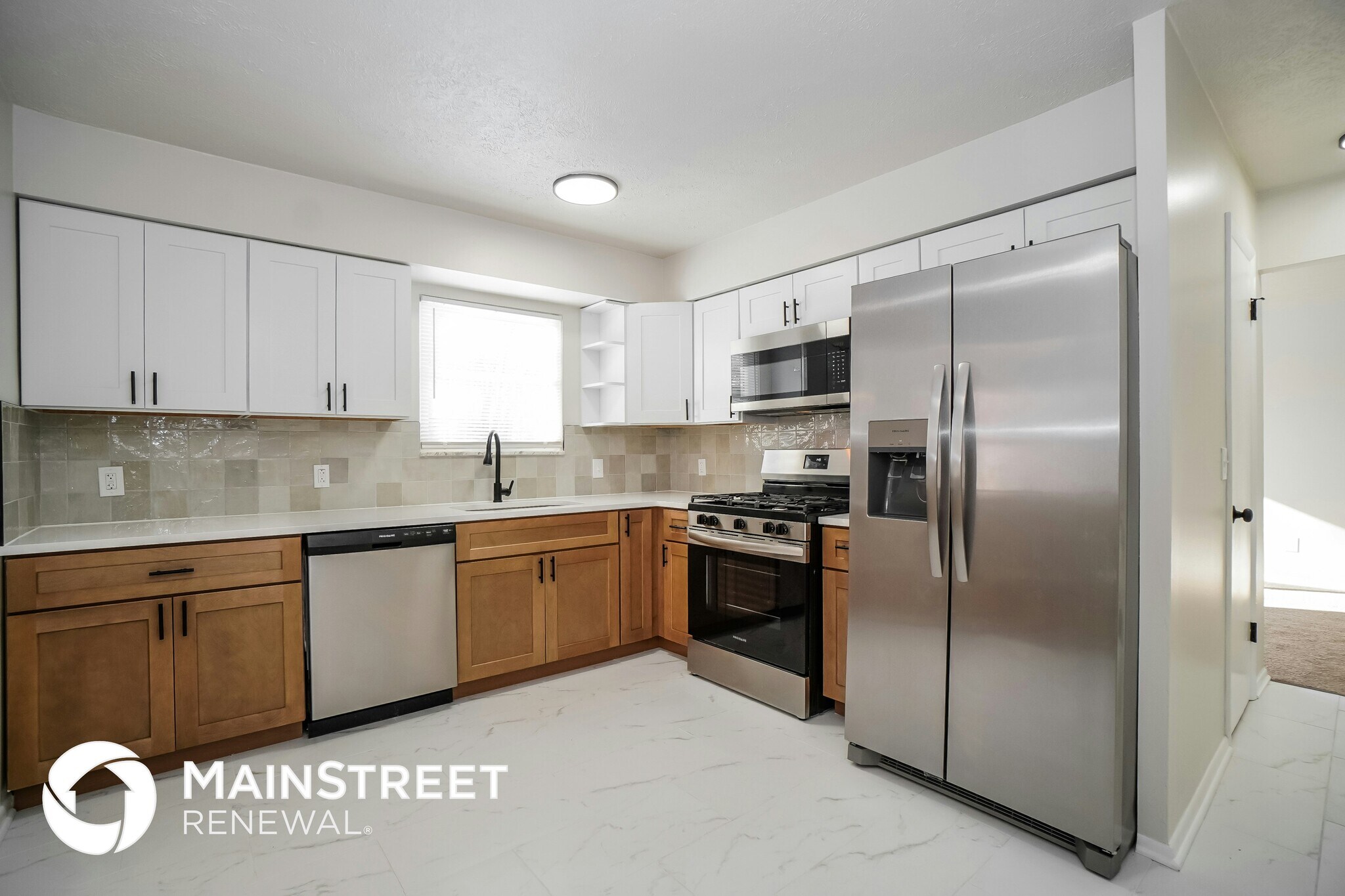 Building Photo - 3391 Compton Dr