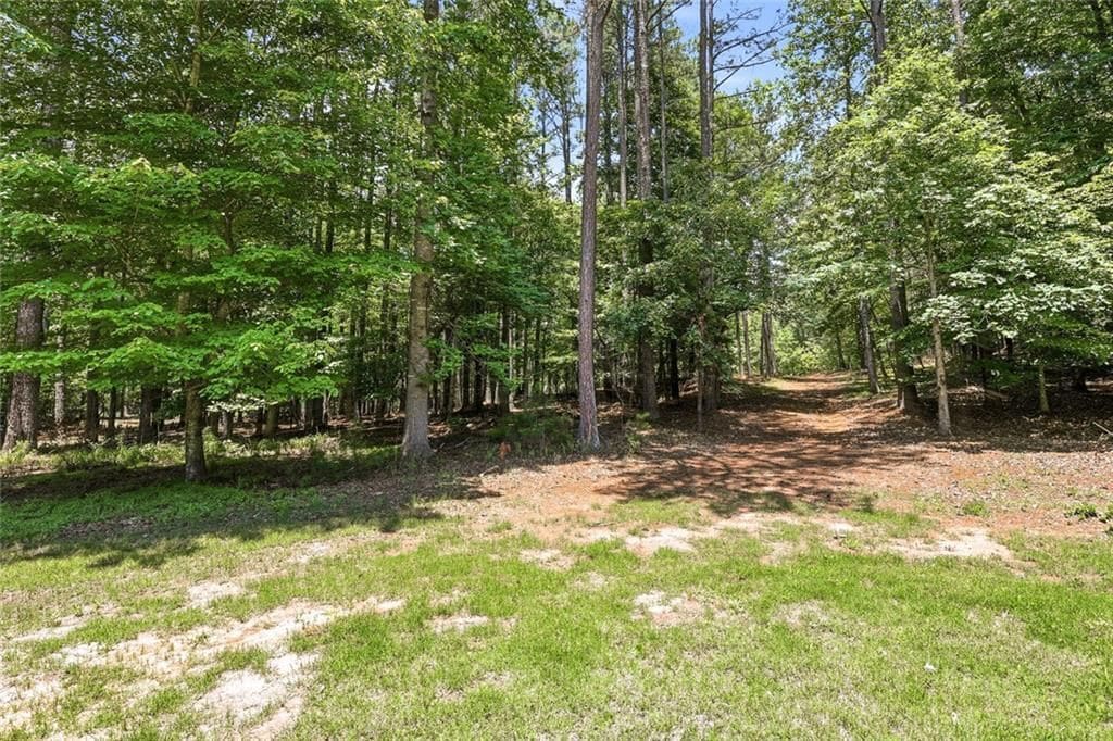 Building Photo - 3735 Smithtown Rd