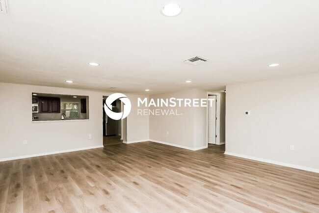 Building Photo - 3 Bedroom Pet-Friendly Home in NEW PORT RICHEY, FL with Main Street Renewal