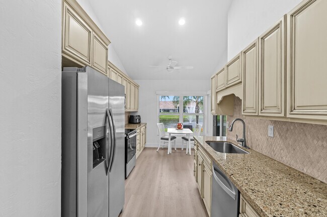 Building Photo - 5097 Windsor Parke Dr