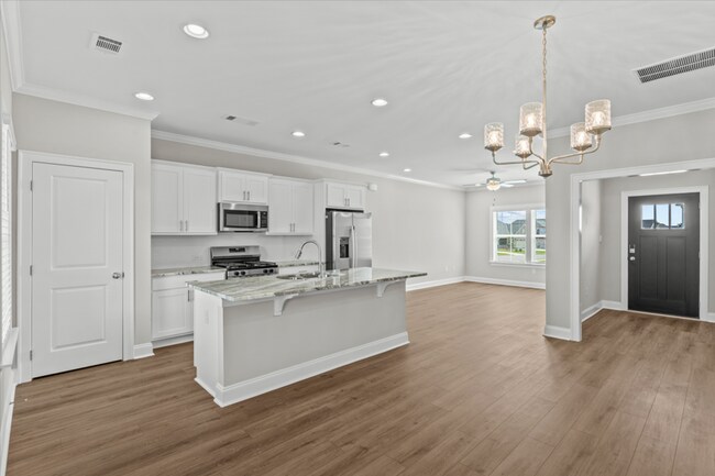 Building Photo - 200 Clifton Dr
