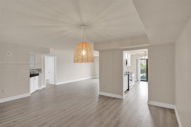 Building Photo - 1201 S Ocean Dr