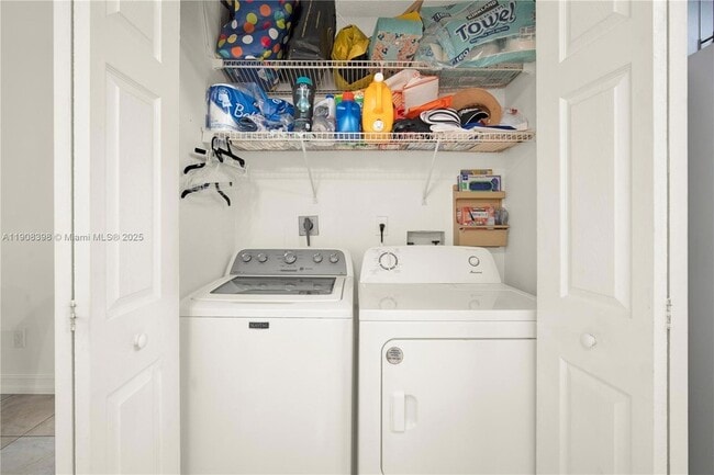 Building Photo - 11037 SW 152nd Ct