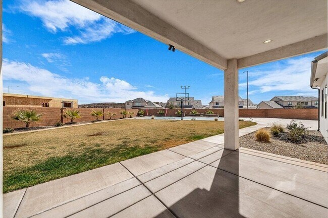 Building Photo - 4159 S 490 E