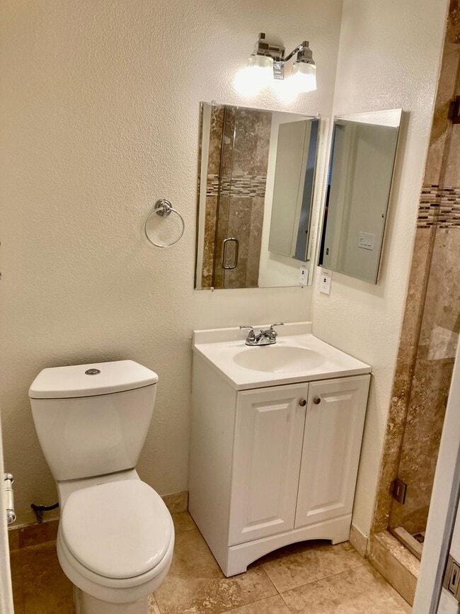 Building Photo - Tierrasanta 4 Bedroom 3 Bath