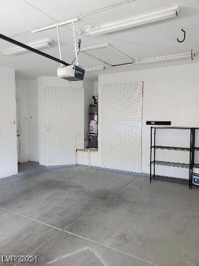 Building Photo - 4928 Forest Oaks Dr