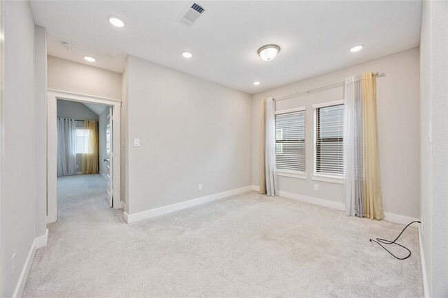 Building Photo - 18523 Parkland Row Dr