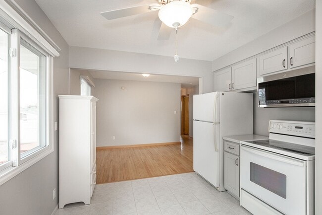 Building Photo - # Bedroom/2 Bath Single family!  Brook Park! Finished Basement