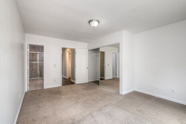 Building Photo - Tamarack Coastal Retreat! 1/2 Duplex with ...