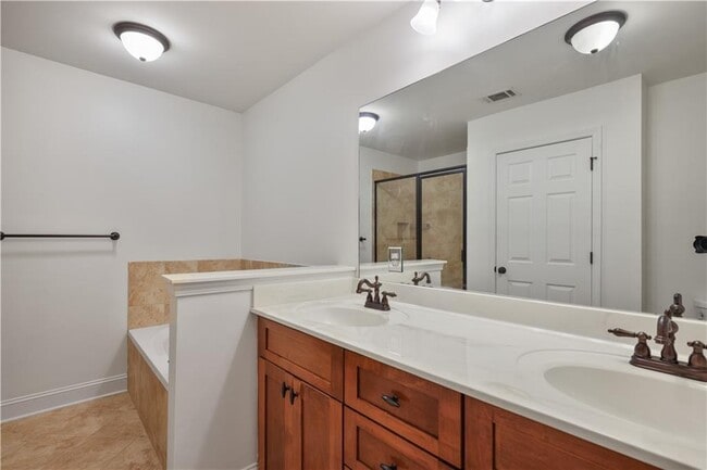 Building Photo - 255 Vannoy Park Lane Dr SE