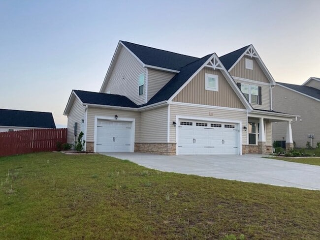 Building Photo - Bedford-Highlands