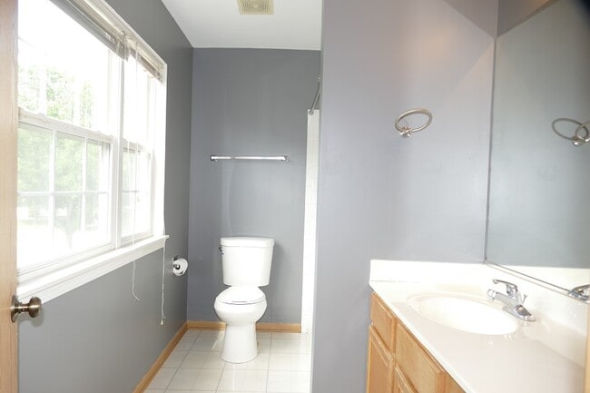 Building Photo - 2551 Smithfield Ln