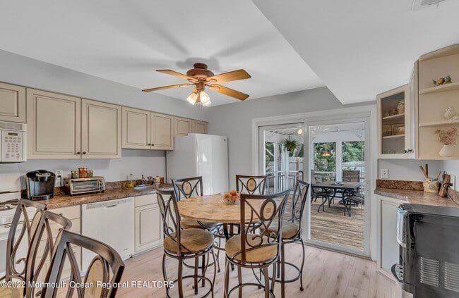 Building Photo - 15 Bahia Ct