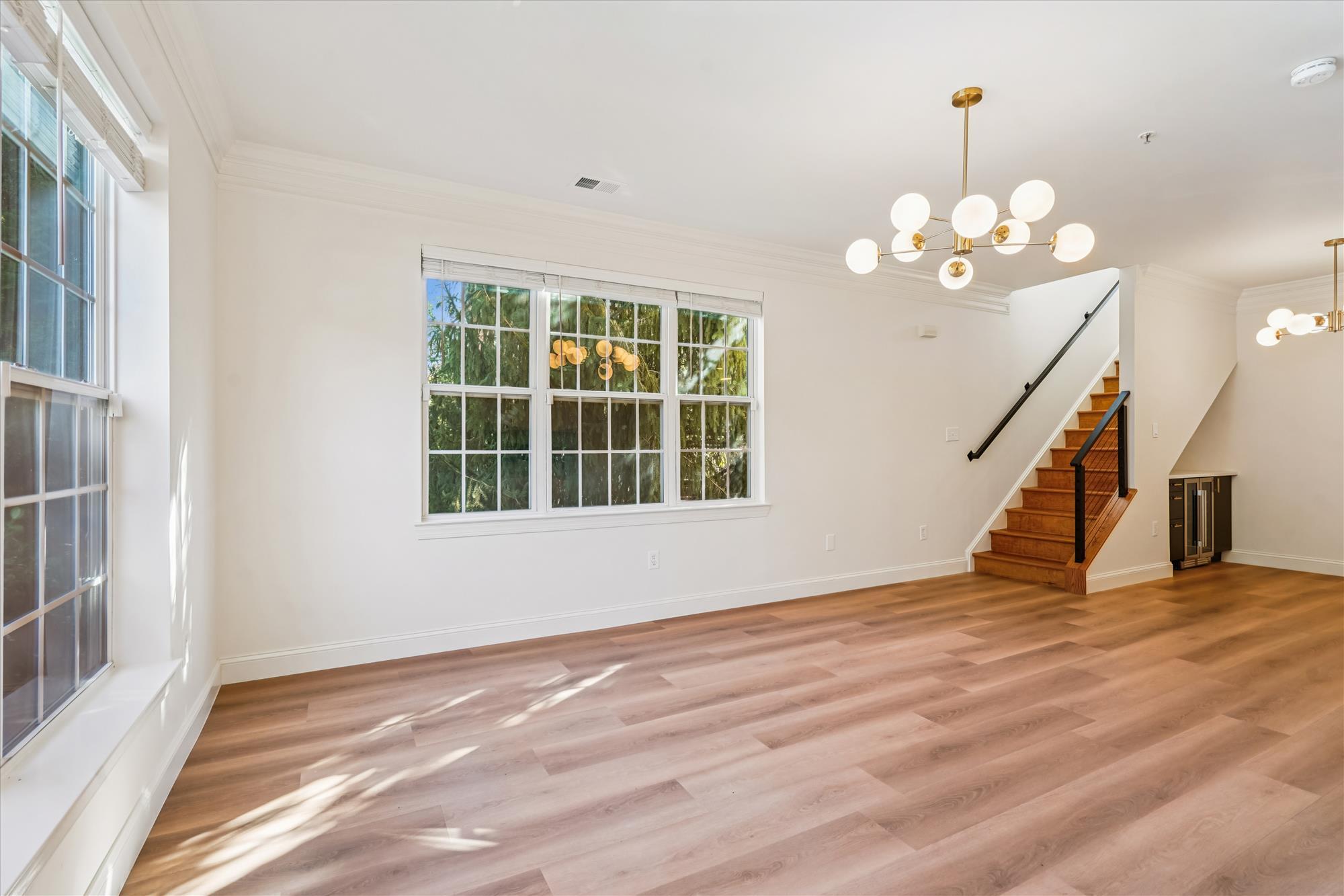 Building Photo - 604 Highland Ridge Ave