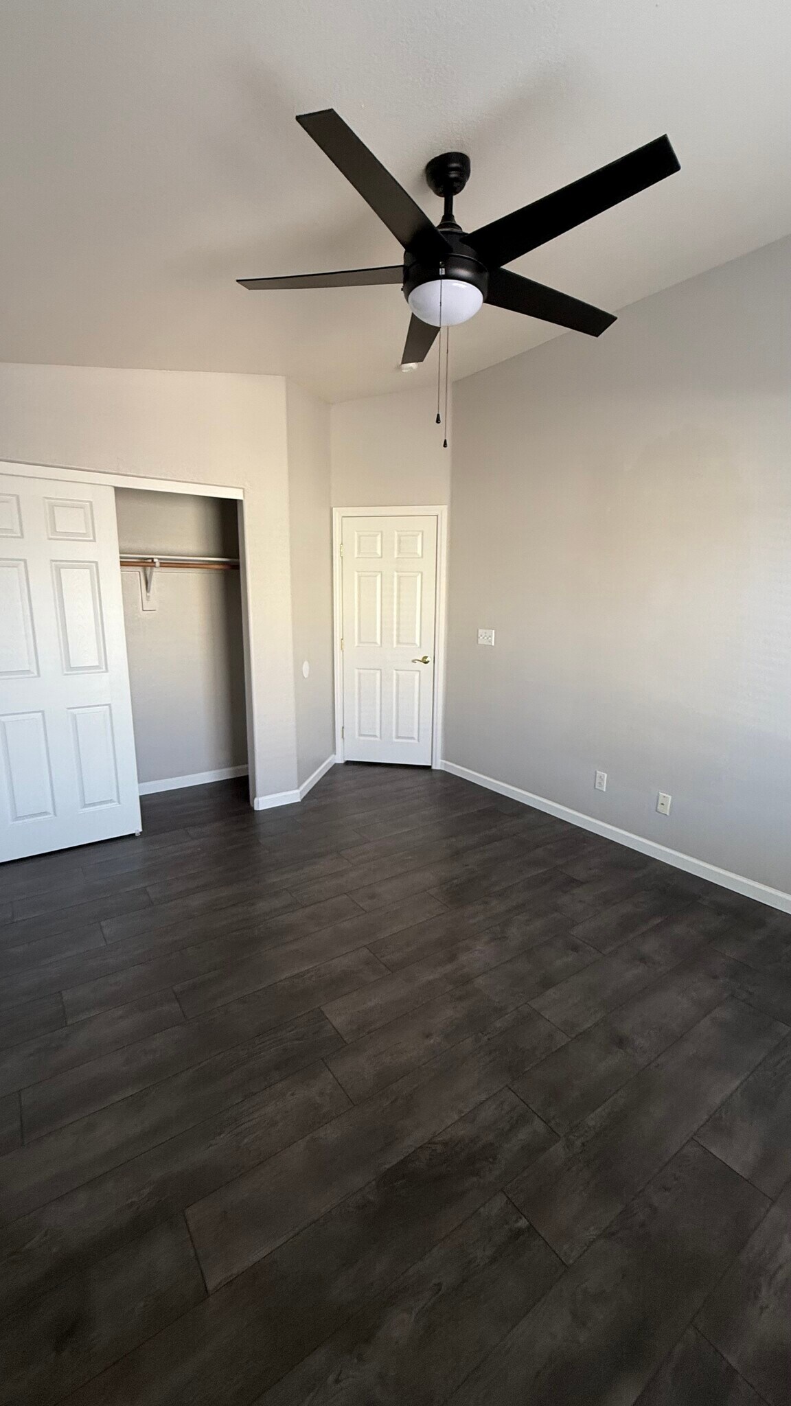 Building Photo - 6385 Dan Blocker Ave