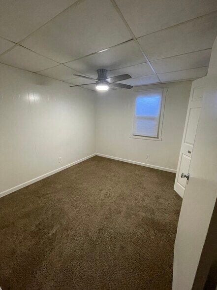 Building Photo - 523 Breckenridge St