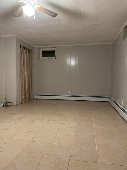 Bedroom with 2 closets - 4C Marlyn Dr