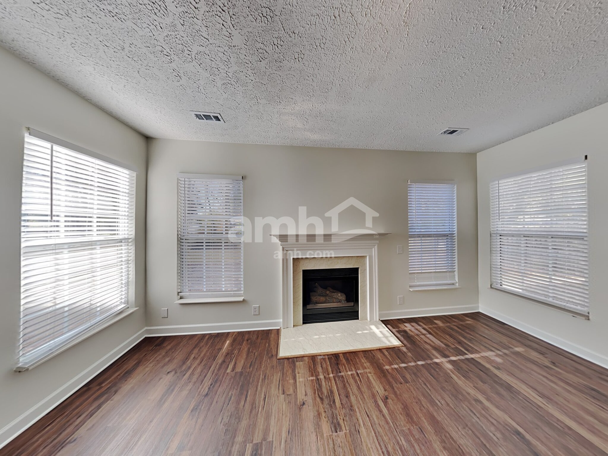 Building Photo - 2992 Brisbane Dr