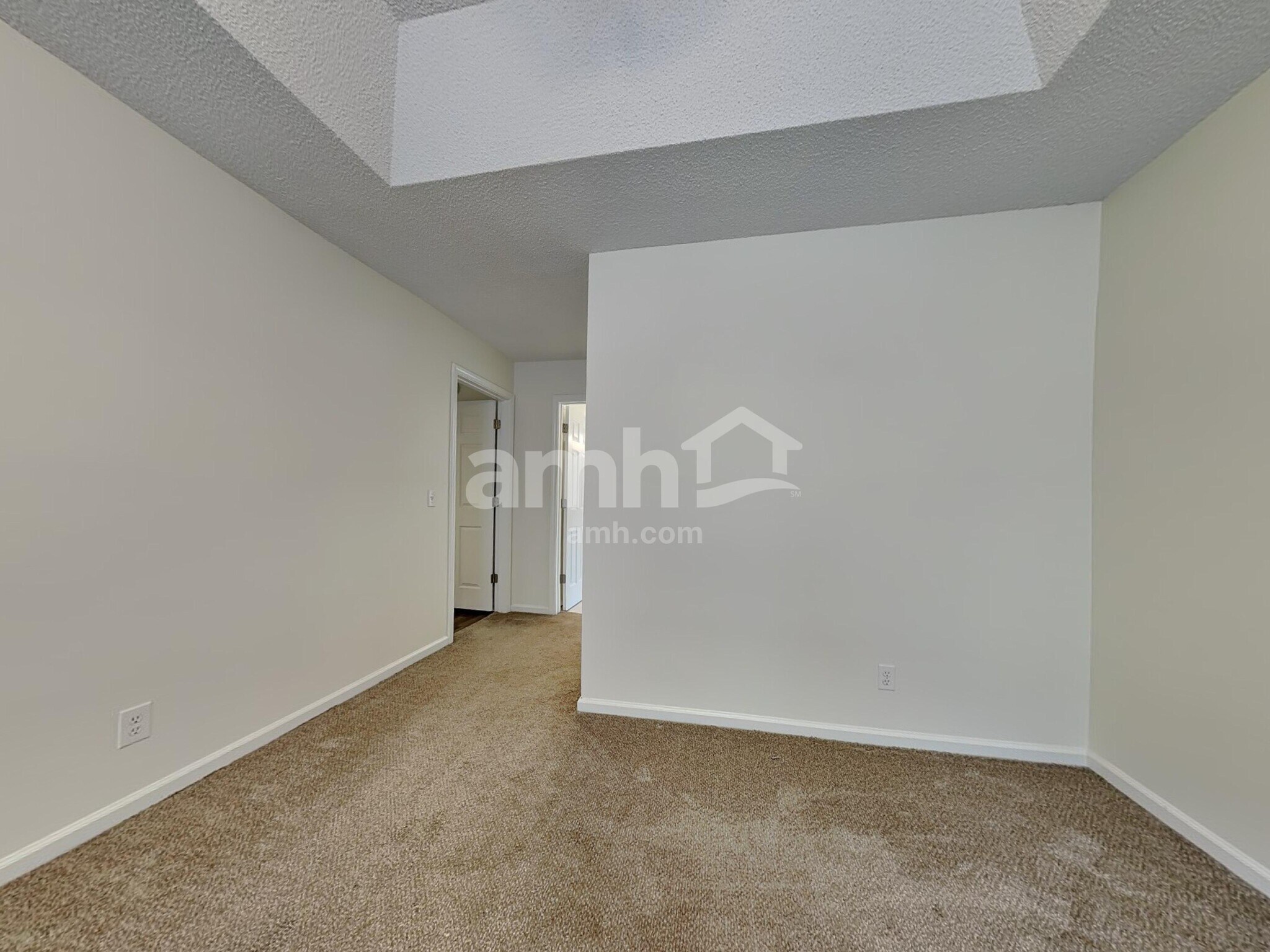 Building Photo - 170 Belle Grove Cir