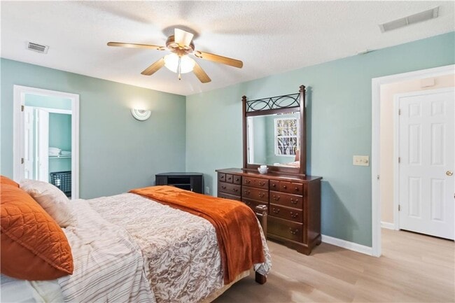 Building Photo - 1501 Colt Ridge Ln SE