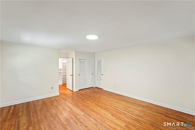 Building Photo - 791 Newfield Ave