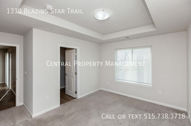 Building Photo - 1330 Blazing Star Dr