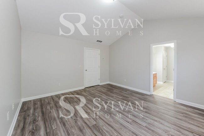 Building Photo - The Lifestyle You Deserve.