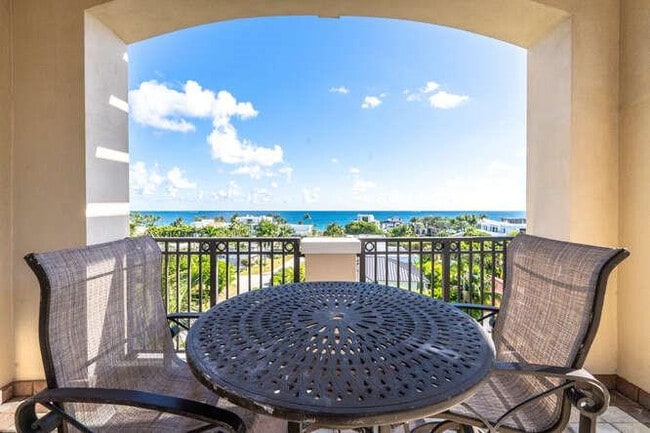 Building Photo - 2401 N Ocean Blvd