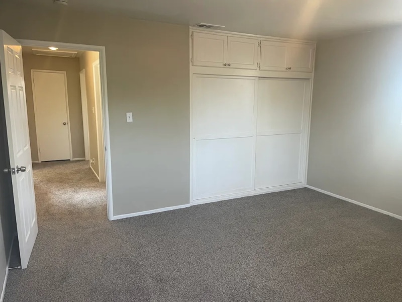 Building Photo - 6900 Malibu Dr