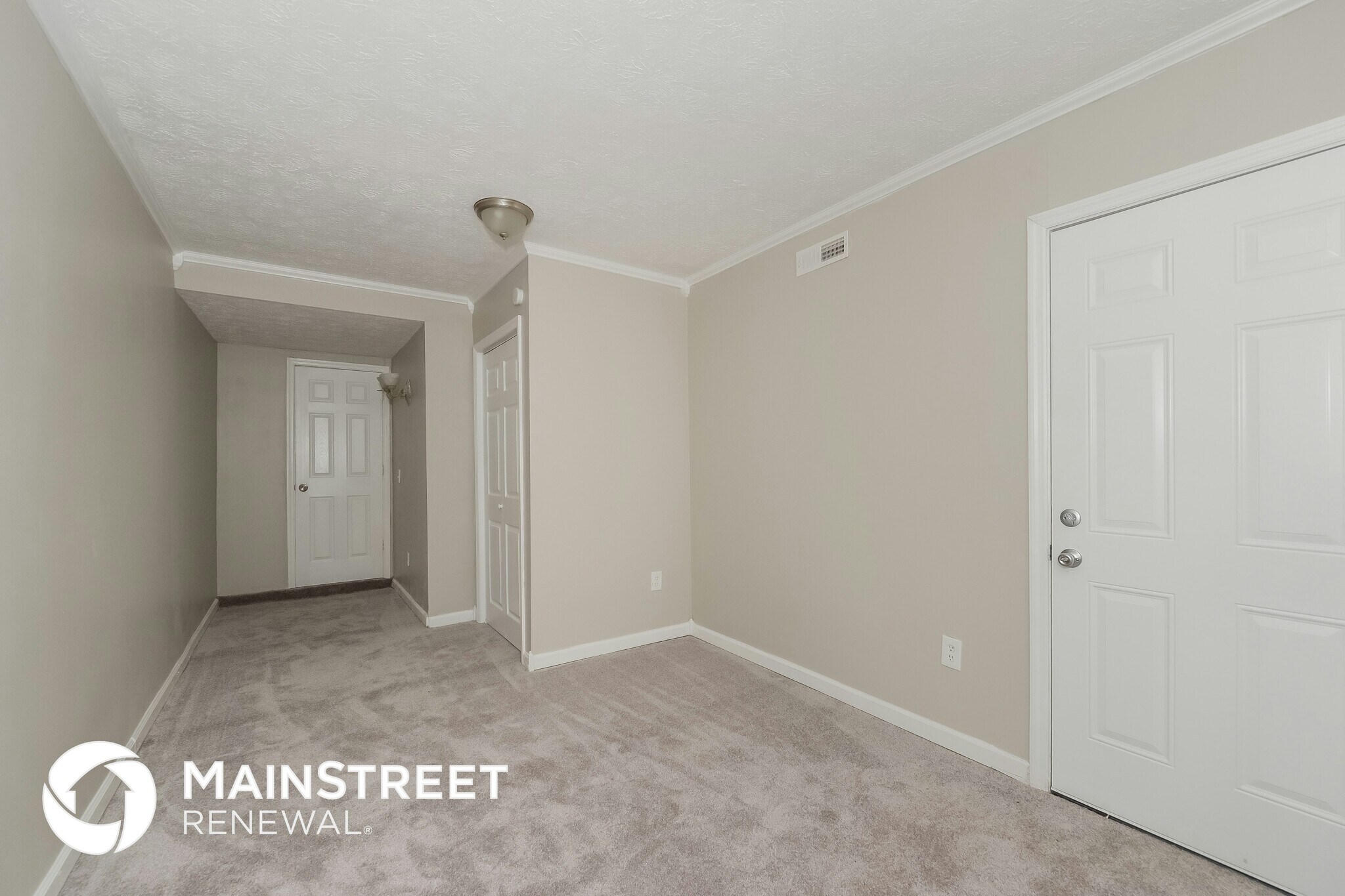 Building Photo - 706 Pinehurst Point