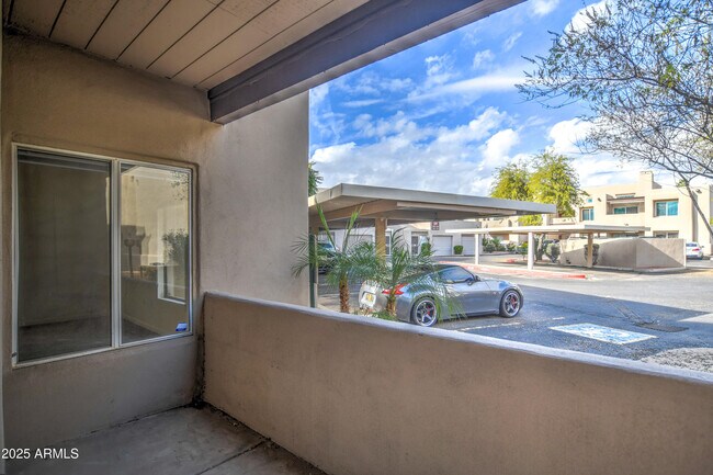 Building Photo - 11260 N 92nd St