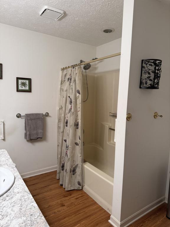 Building Photo - 596 Forest Creek Dr