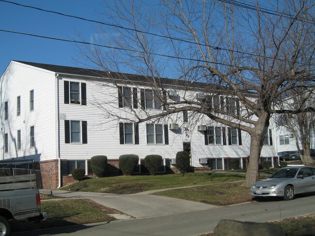 Primary Photo - 705 S Franklin Ave
