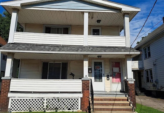 Primary Photo - 2975 E 67th St