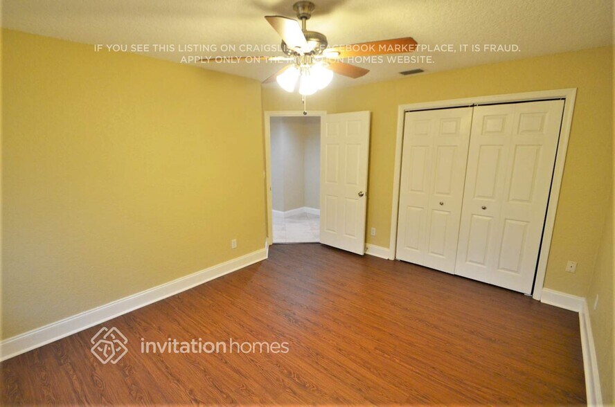 Building Photo - 3261 NW 108th Dr