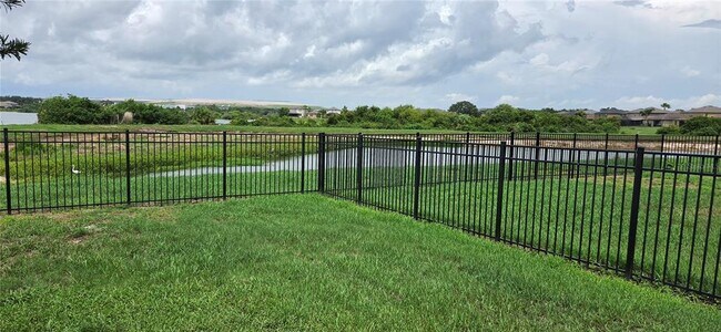 Building Photo - 9215 Mountain Magnolia Dr