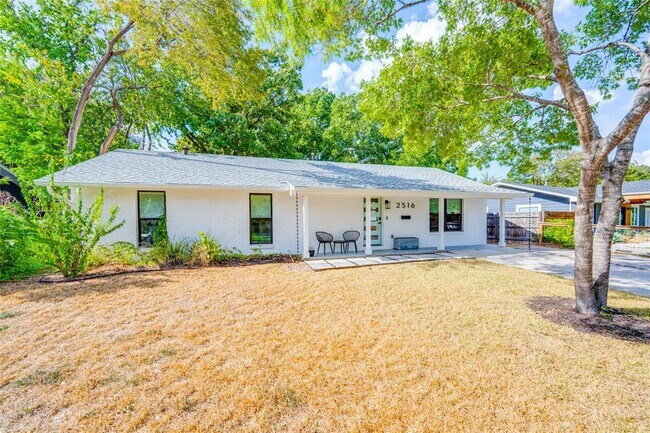Building Photo - 2516 Friar Tuck Ln